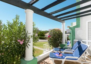 70 m² Resort ∙ 2 bedrooms ∙ 4 guests