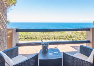 75 m² House ∙ 2 bedrooms ∙ 6 guests