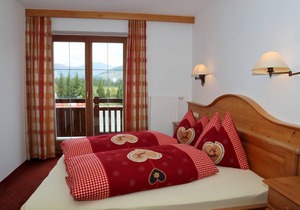 77 m² Apartment ∙ 3 bedrooms ∙ 7 guests