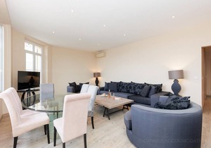 95 m² Apartment ∙ 2 bedrooms ∙ 4 guests