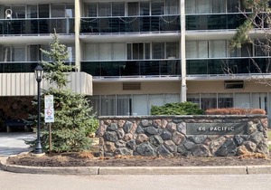 A great apartment in the heart of the High Park