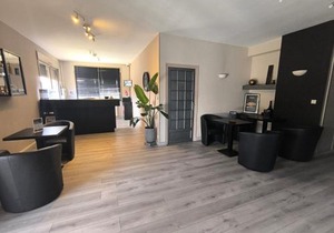 Adonis Lyon Est Hôtel Artys