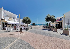 ALBUFEIRA BEACH 1 by HOMING