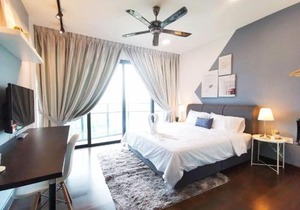 Almas Suites by RR JBcity