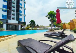 Almas Suites by RR JBcity