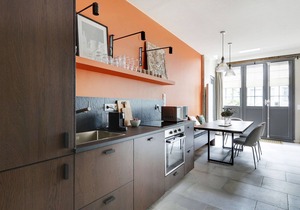 An atypical 2-BR/2BA near place de la Bastille