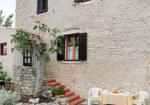 Apartment Gortan - KST100 by Interhome