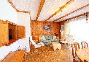 Apartment Hyacinthe 2 by Interhome