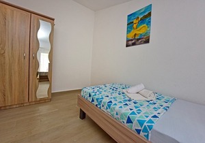Apartment Laura D with shared Pool