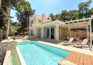 Apeiron I Villa - Instaworthy Views. Ace Location.