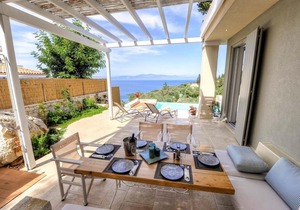 Apeiron I Villa - Instaworthy Views. Ace Location.