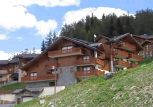 Appartement rénové 4 pièces, 8 pers, près des pistes, Vallandry, parking, balcon sud - FR-1-411-154