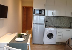AQUA II. Apt. 1 Room Terrace-Pool Views.