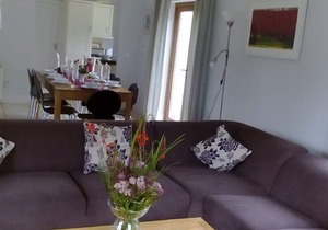 Ardnagashel Woods No 3 - a two story that sleeps 8 guests in 4 bedrooms