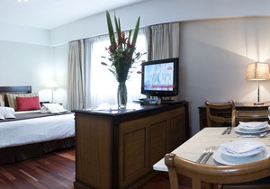 Argenta Tower Hotel & Suites