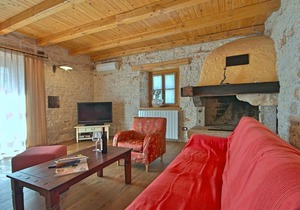 Authentic Istrian Villa in Baderna with Swimming Pool