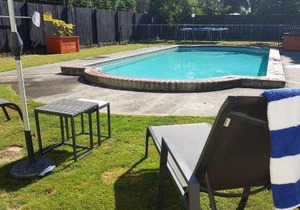 Aztec Motel