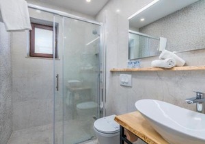 B&B Dujmović