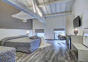 B & B-RESILIENZA Venice lagoon, countryhouse, breakfast, parking, wifi, aircond