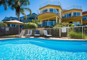 Baywatch Apartments Merimbula