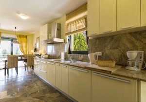 BEAUTIFUL VILLA WITH PRIVATE POOL NEAR DUBROVNIK