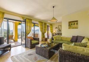 BEAUTIFUL VILLA WITH PRIVATE POOL NEAR DUBROVNIK