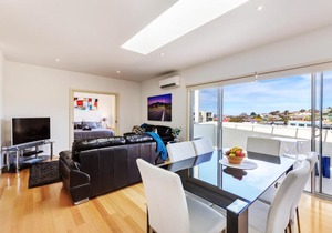 Bellerive Marina View Apartments NO 27