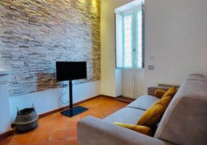 Benedetta 22 - Trastevere