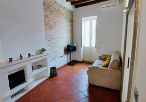 Benedetta 22 - Trastevere