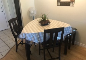 Braebourne Manor - Furnished One Bedroom Condo