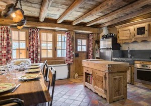 Chalet 6 chambres avec jacuzzi et sauna, proche télécabine et navette gratuite, Méribel Raffort - FR-1-566-8