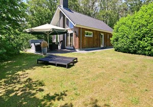 Chalet in Reutum with Sauna and Nature