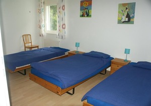 Chamossaire A 501 5 minutes from the cable cars and near the centre, modern apartment house. Apartme