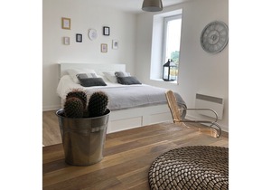 Charming Studio Facing the Port and 100 m from the beach