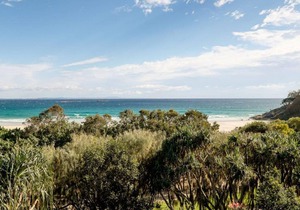 Claytons 1 | 4 bedrooms, 2 bathroom, beach front - wonderful!