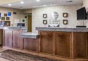 Comfort Inn & Suites Cedar Rapids North - Collins Road