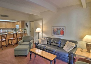 Condo w/ Pool Access - Walk to Salt River Fields!