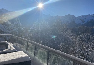 Contemporary luxury chalet - 6/7 bedrooms. Free WiFI