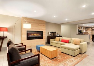 Country Inn & Suites by Radisson Cedar Rapids Airport IA