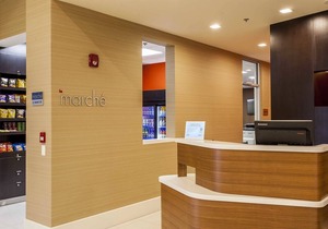 Courtyard by Marriott Montreal West Island/Baie D'Urfe