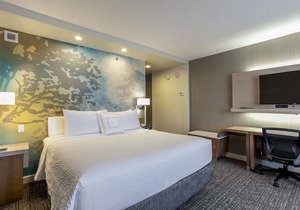 Courtyard by Marriott Montreal West Island/Baie D'Urfe
