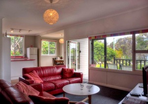 Cove Beach Apartment 1