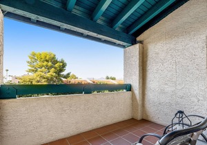 Cozy Studio in the Heart of Scottsdale W/Free WiFi, Private Patio, & Shared Pool