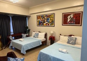 Cozyvilla at 81 Newport Blvd walk to NAIA T3 Marriott & Resorts World Casino & Newport Mall for 5 Pax FREE PARKING!