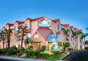 Days Inn by Wyndham Carlsbad