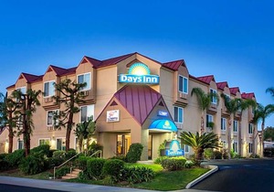 Days Inn by Wyndham Carlsbad