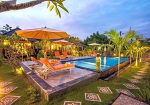 Dinatah Lembongan Villas