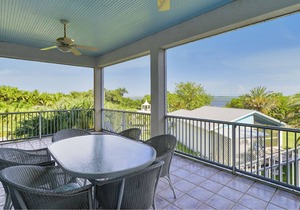 Direct Oceanfront-Atlantic Side-Dockage-Pool and 20 miles from Key West