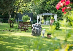 Double Room with Balcony and Garden View - Pension Irlingerhof *