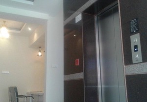 Elephant Suites Brookefield # 3